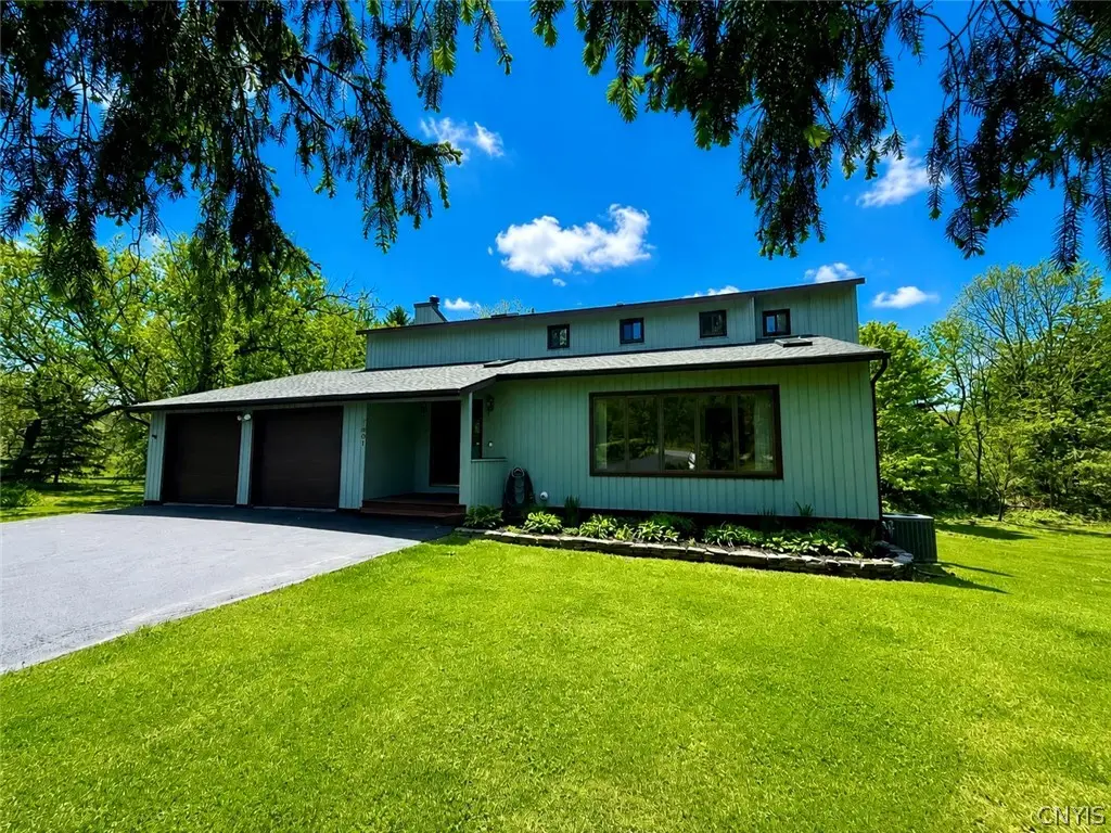 7801 Clearwater Circle, Manlius, NY 13104 - #1
