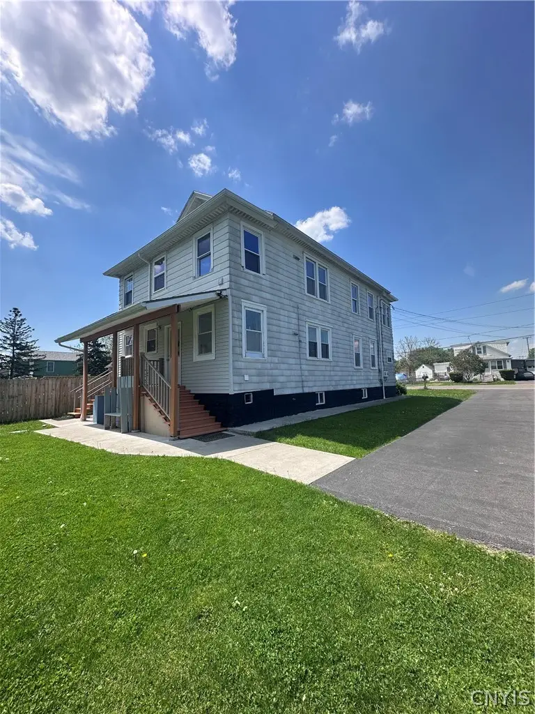 215 Horan Road, Syracuse, NY 13209 - #3