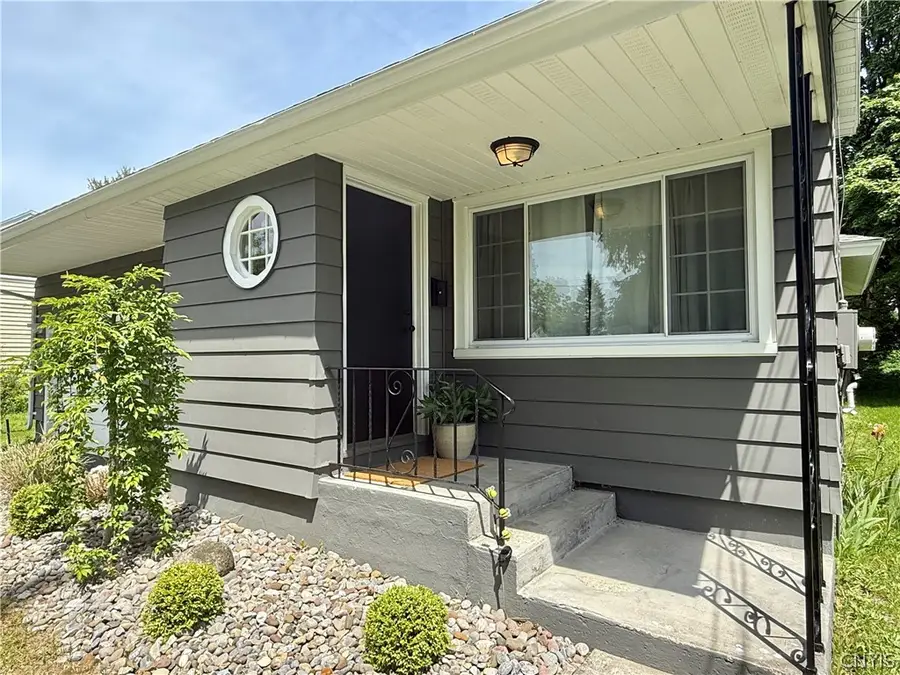 223 Goodrich Ave, Syracuse, NY 13210 - #3