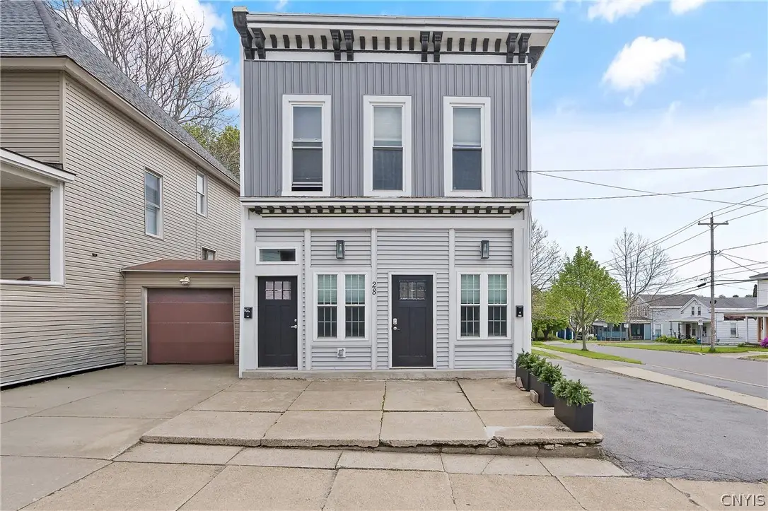 28 E Utica Street, Oswego, NY 13126 - #1