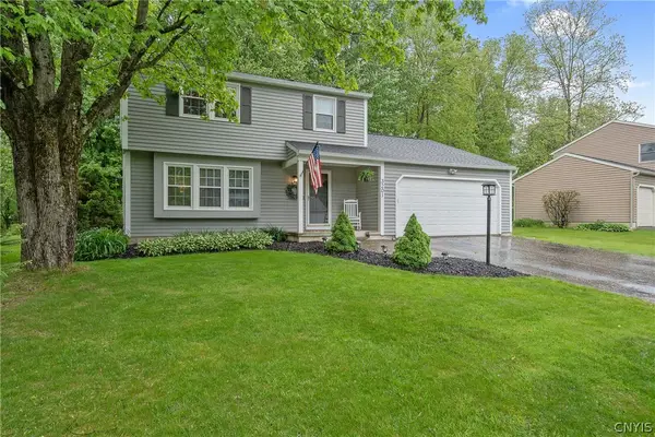 3201 Reston Drive, Baldwinsville, NY 13027