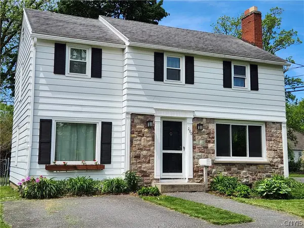 200 Windemere Road, Syracuse, NY 13219