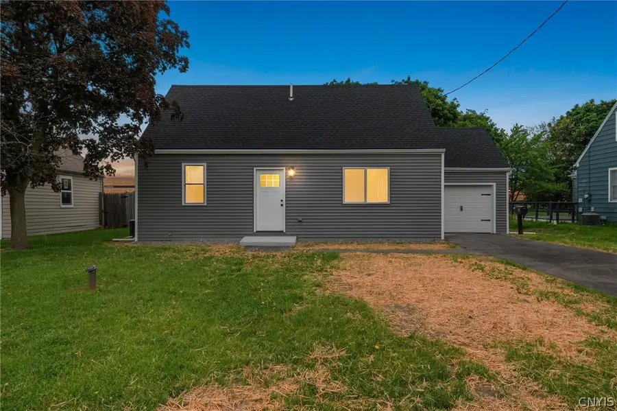 19 Grover Street, East Syracuse, NY 13057 - #2