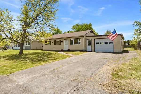 7841 John Huss Ave, Bridgeport, NY 13030