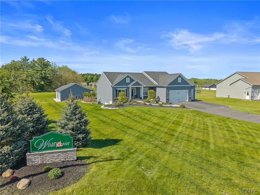 4501 Hollyshire, Clay, NY 13041 - #2