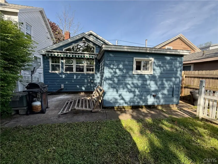 242 W 8th Street, Oswego, NY 13126 - #3