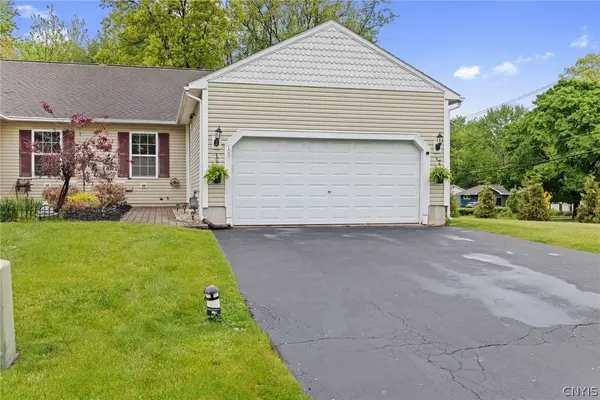 100 Sleeth Mill Circle, Syracuse, NY 13212