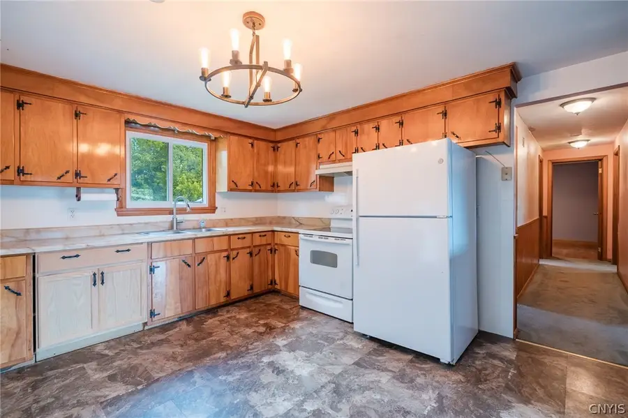 105 Ashford Court, Syracuse, NY 13211 - #2