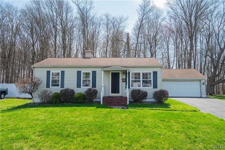 22 Cedarbrook Crescent, Whitesboro, NY 13492 - #2