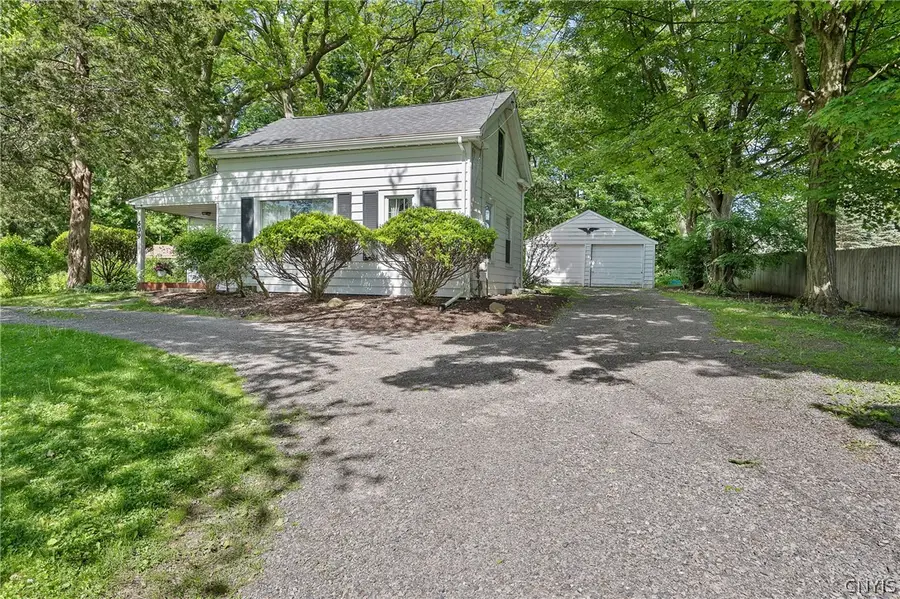 609 S Manlius Street, Fayetteville, NY 13066 - #2