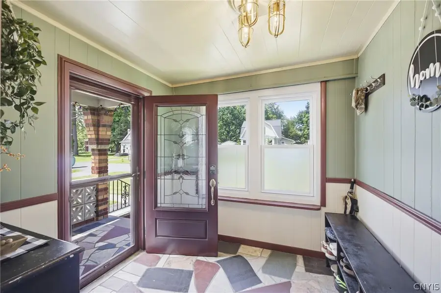 505 4th Street, Liverpool, NY 13088 - #3