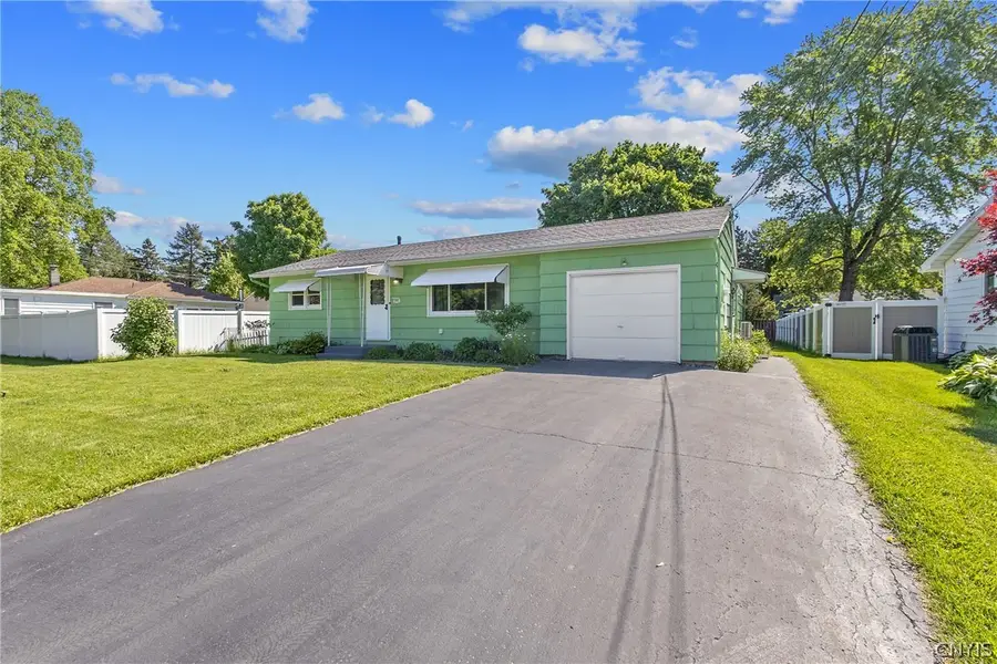 101 Stillwell Circle, East Syracuse, NY 13057 - #2