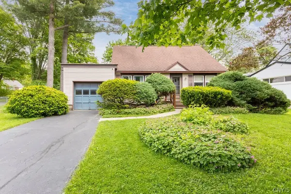217 Redfield Avenue, Fayetteville, NY 13066