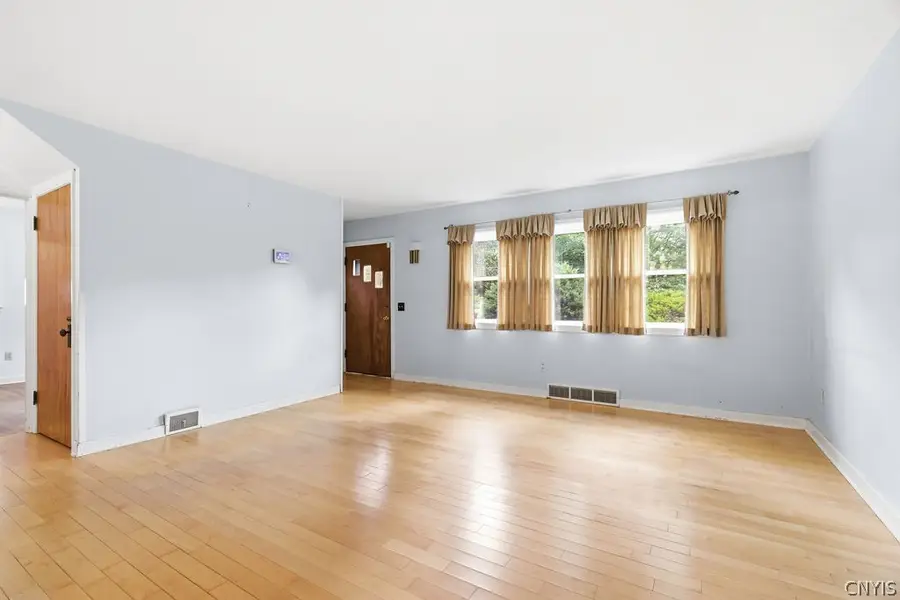 217 Redfield Avenue, Fayetteville, NY 13066 - #3