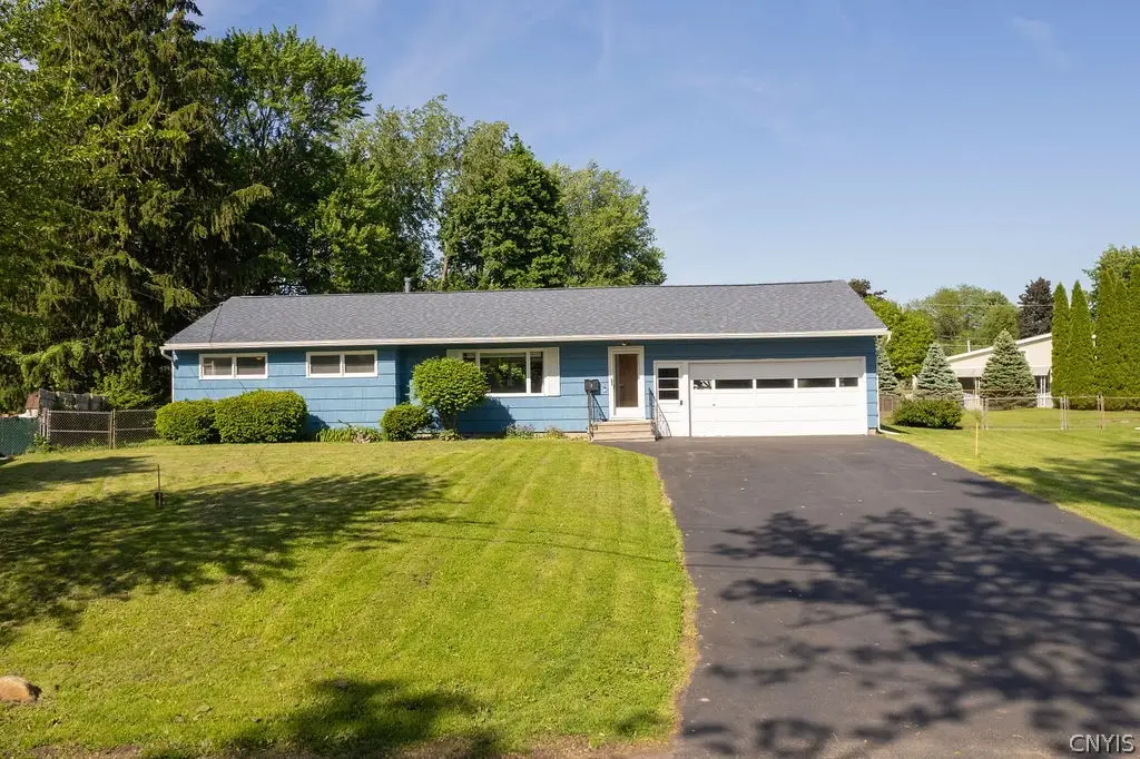 3 Trelign Drive, Syracuse, NY 13212 - #1
