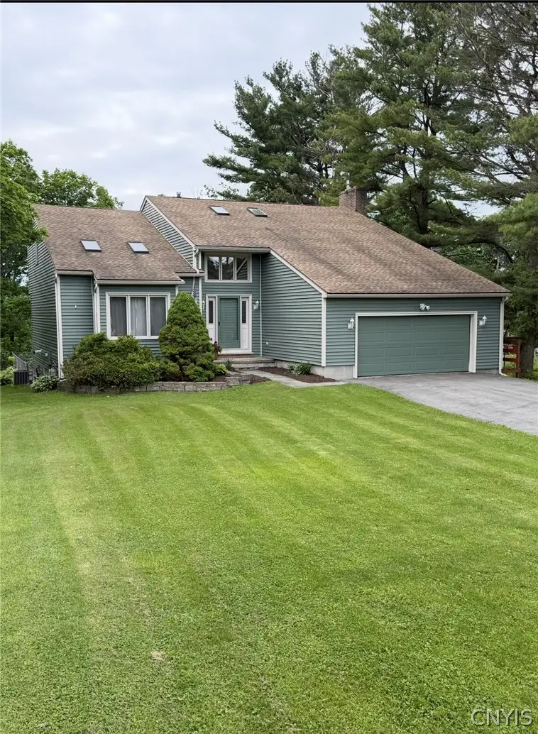 4243 Young Road, Syracuse, NY 13215 - #2