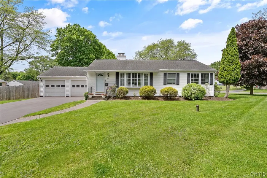 115 Mansfield Drive, Camillus, NY 13031 - #2