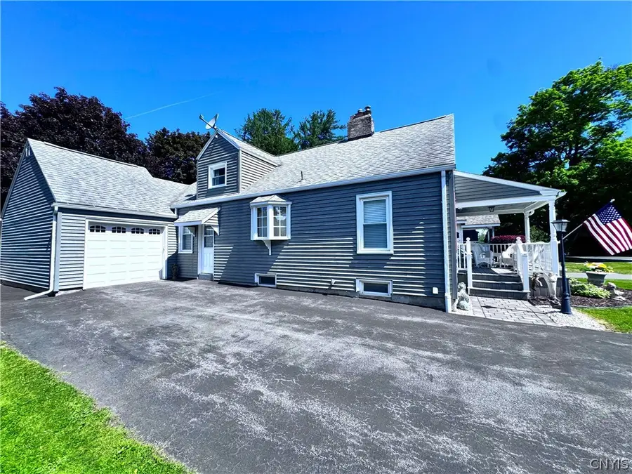 8 Hara Crescent, New Hartford, NY 13413 - #3