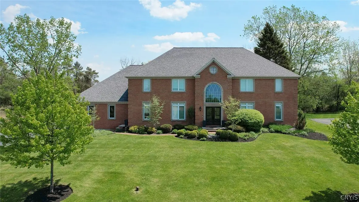 8430 Prestwick Drive, Manlius, NY 13104 - #1