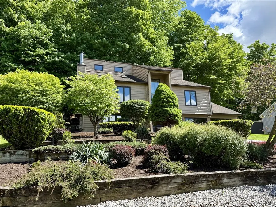 103 Viceroy Drive, Camillus, NY 13031 - #2