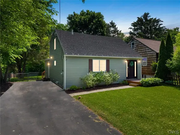 424 Cleveland Boulevard, Fayetteville, NY 13066