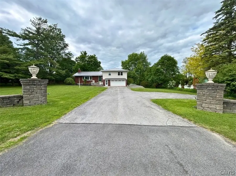 3763 Seneca Tpke Turnpike, Canastota, NY 13032 - #2