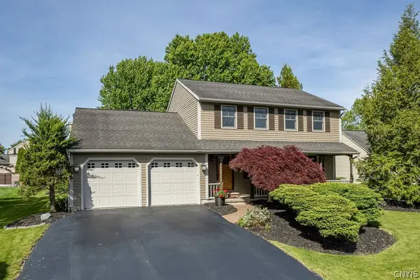 4238 Mayfair Circle, Liverpool, NY 13090