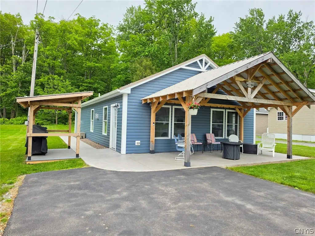 6394 Lakeshore Road S, Verona, NY 13478 - #1