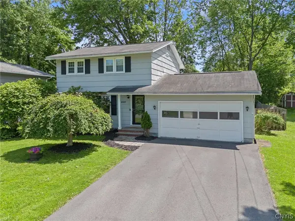 4027 Bay Park Drive, Liverpool, NY 13090