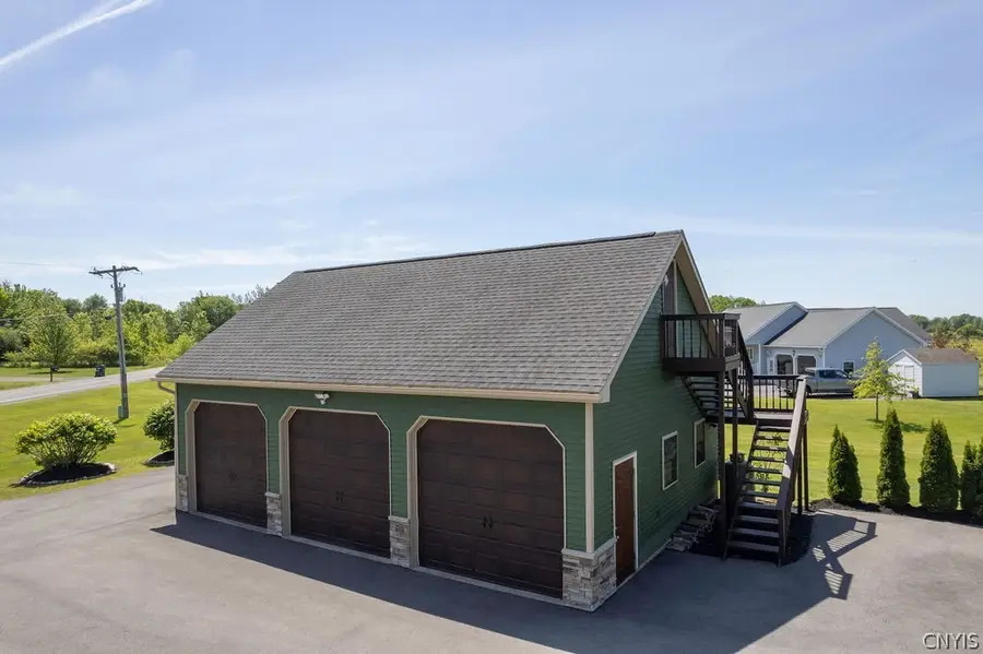 399 Center Road, Pennellville, NY 13132 - #3