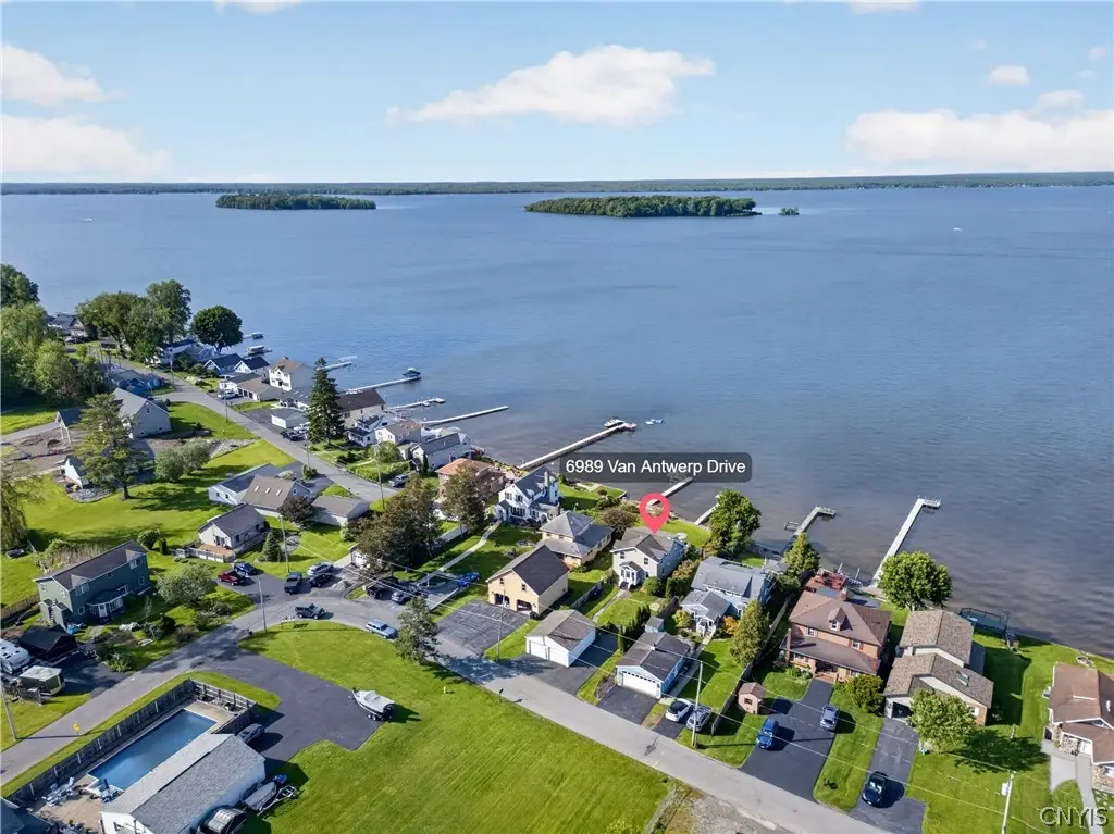 6989 Van Antwerp Dr, Cicero, NY 13039 - #1