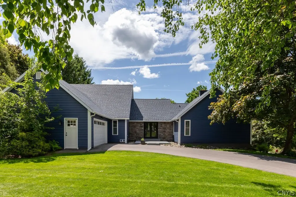 8220 Penstock, Manlius, NY 13104 - #1