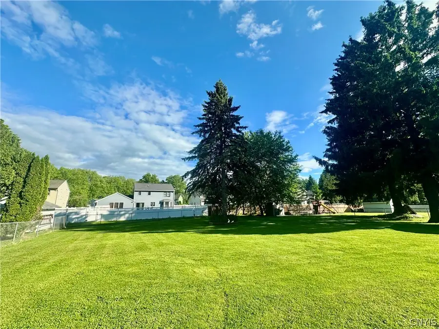 6368 Lakeshore Road, Cicero, NY 13039 - #3