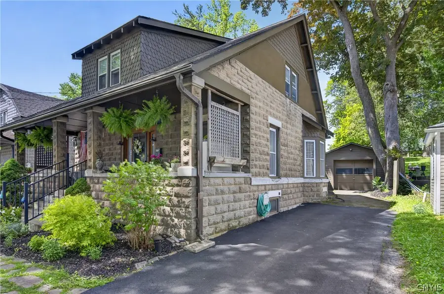 37 Virginia Street, Baldwinsville, NY 13027 - #3