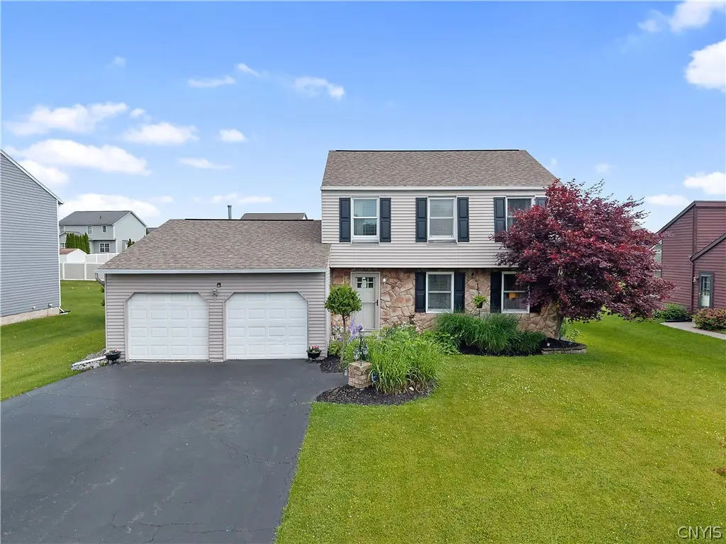 5079 Homeview Drive, Liverpool, NY 13088 - #1