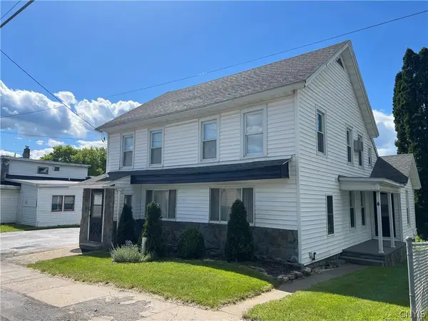 8 Clinton Street, New York Mills, NY 13417