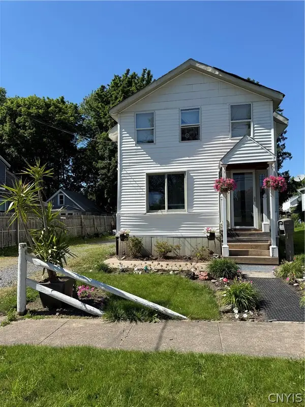 104 Garden City Drive, Syracuse, NY 13211