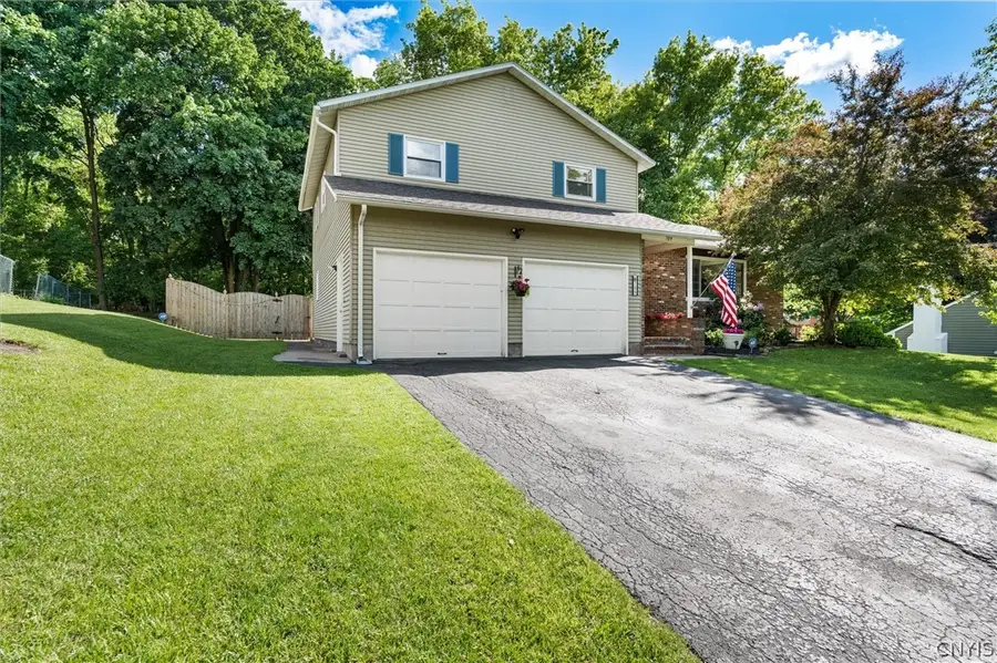 709 Winkworth Parkway, Syracuse, NY 13215 - #2