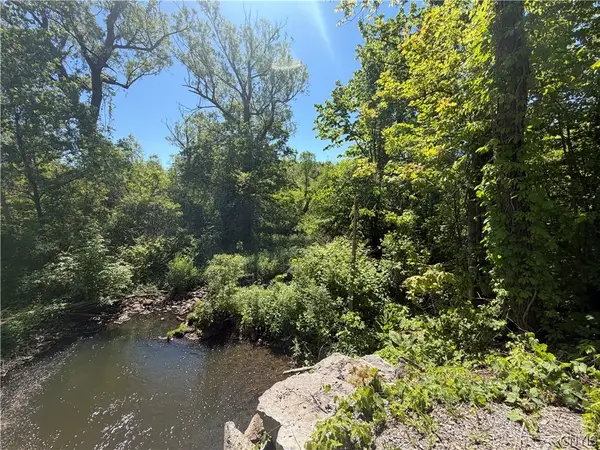 Townline Road, Marcellus, NY 13108