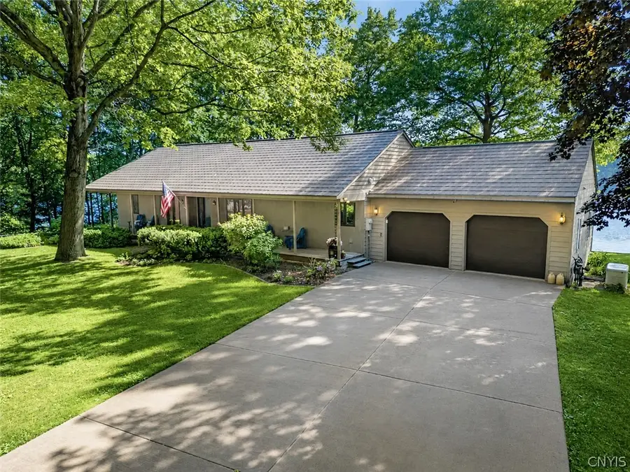 16 High Banks Drive, Fulton, NY 13069 - #2