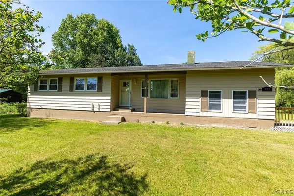 927 Marsh Mill Road, Kirkville, NY 13082