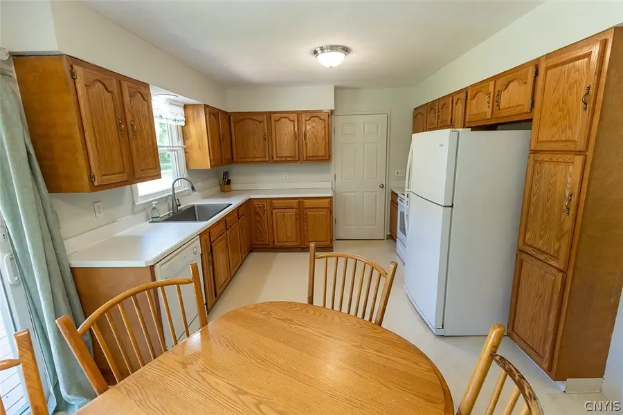 927 Marsh Mill Road, Kirkville, NY 13082 - #3