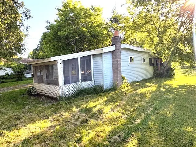 112 West Avenue, Canastota, NY 13032 - #1