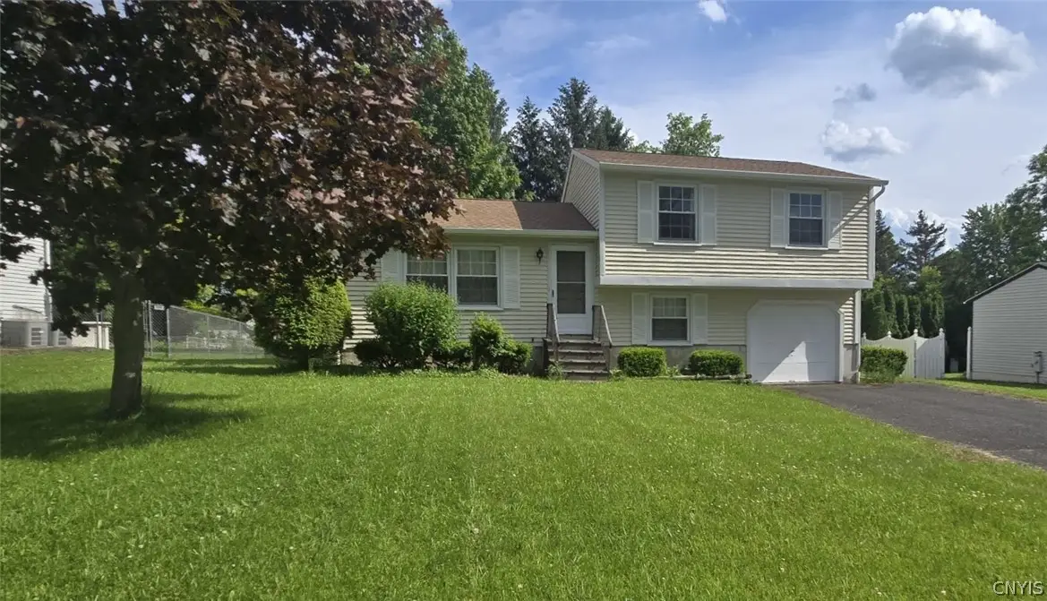 8361 Sextant Drive, Baldwinsville, NY 13027 - #1