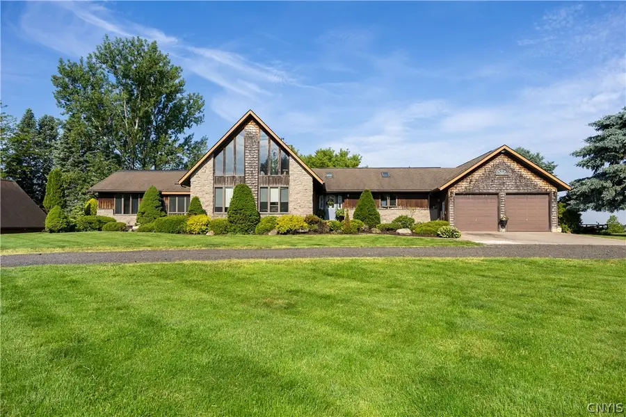 6029 Devoe Road, Camillus, NY 13031 - #3