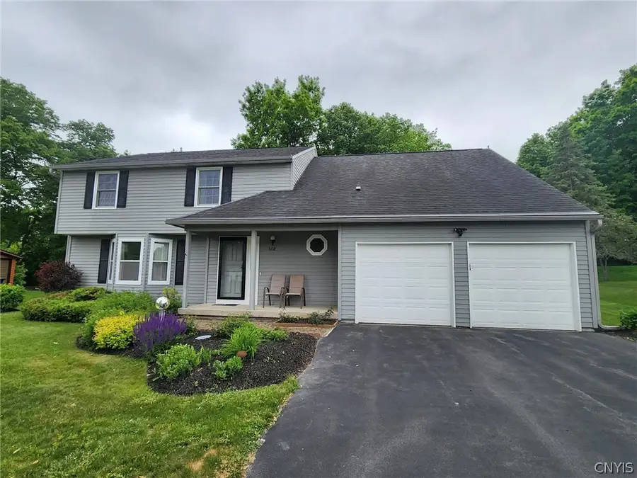 608 Mallard Drive, Camillus, NY 13031 - #2
