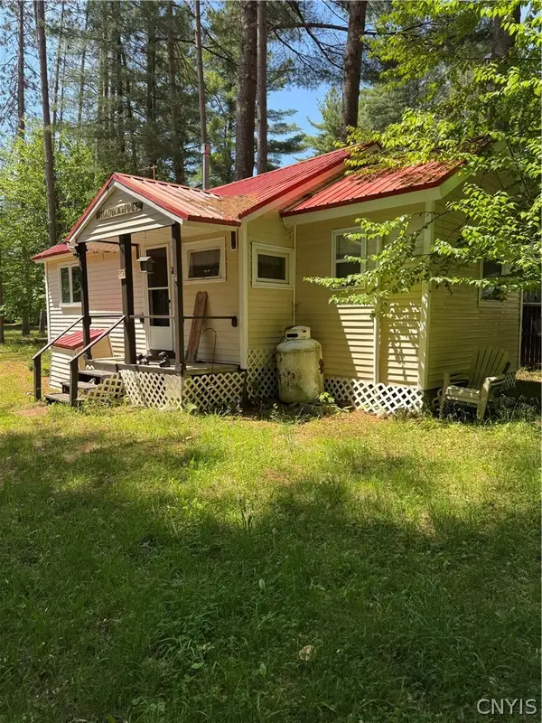 9876 Brown Tract Rd, Remsen, NY 13438