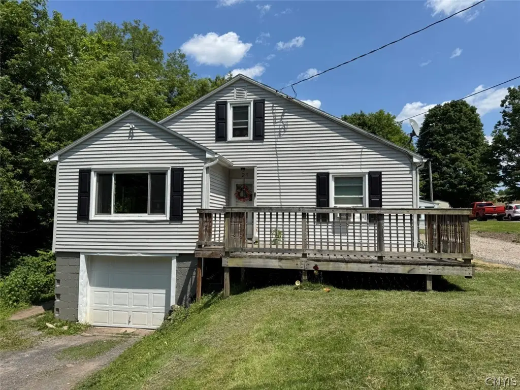 21 S Skaneateles Street, Jordan, NY 13080 - #1