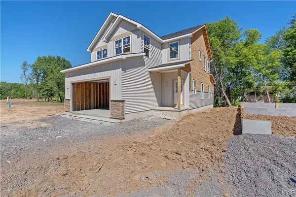 140 Arabica Lane, Liverpool, NY 13090