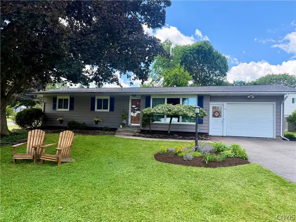 114 Kimberly Drive E, Syracuse, NY 13219